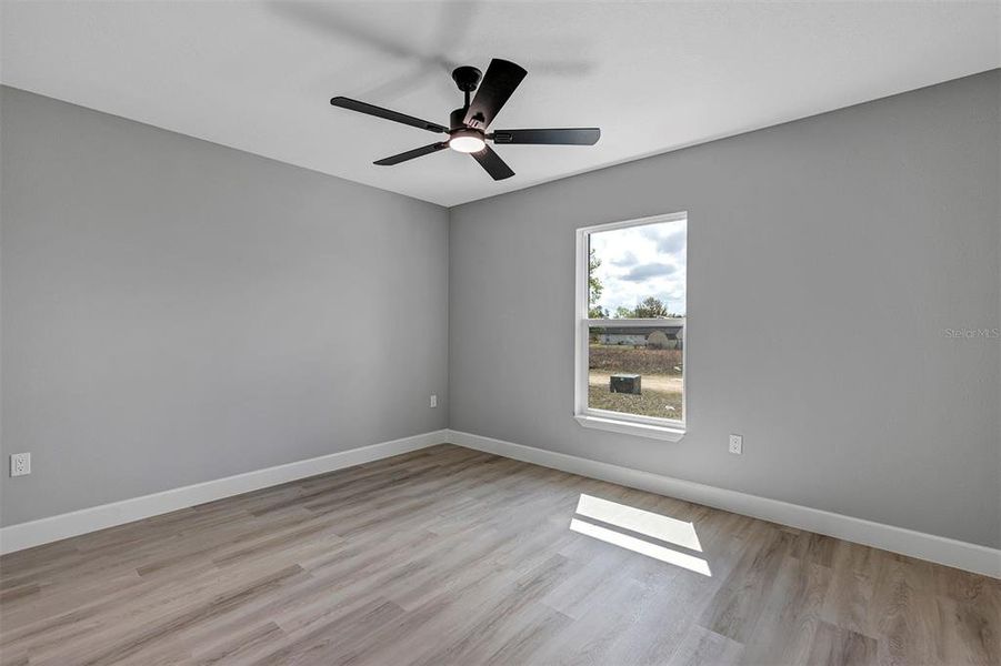Spacious, unfurnished interior of a new home in , Summerfield (Image 15).