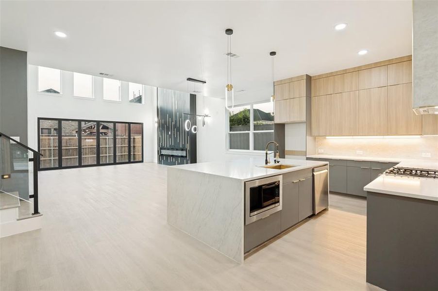 Furnished interior view inside a new home in , Frisco (Image 8).