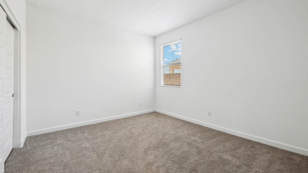 Spacious, unfurnished interior of a new home in Magma Ranch Vistas, Florence (Image 20).