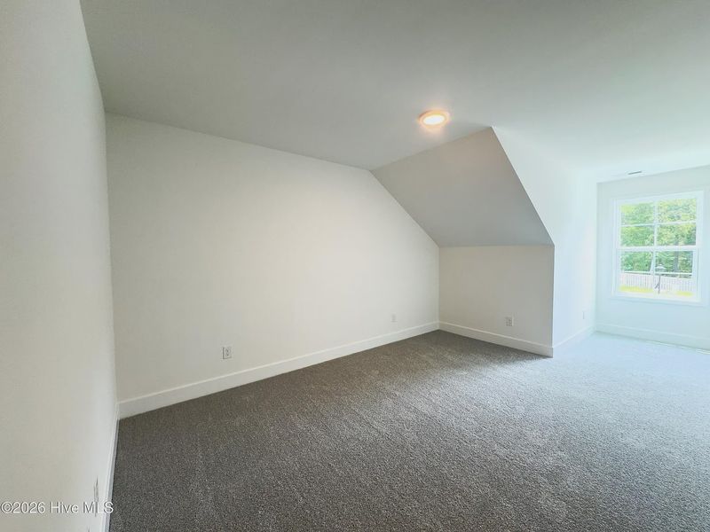 Spacious, unfurnished interior of a new home in Autumn Trail, Bolivia (Image 32).