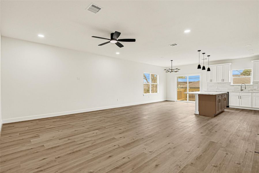 Spacious Open concept living and kitchen area Spacious Open concept living and kitchen area