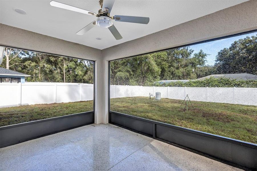 Exterior details and patio area of a home in , Belleview (Image 18).