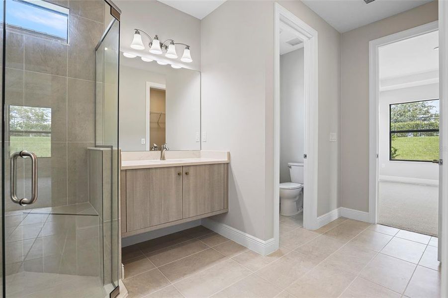 Furnished interior view inside a new home in Cresswind Lakewood Ranch, Lakewood Ranch (Image 9).