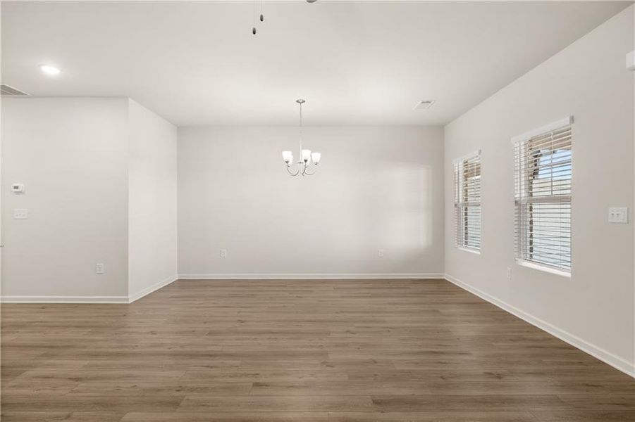 Spacious, unfurnished interior of a new home in Lake Carlton, Loganville (Image 14).