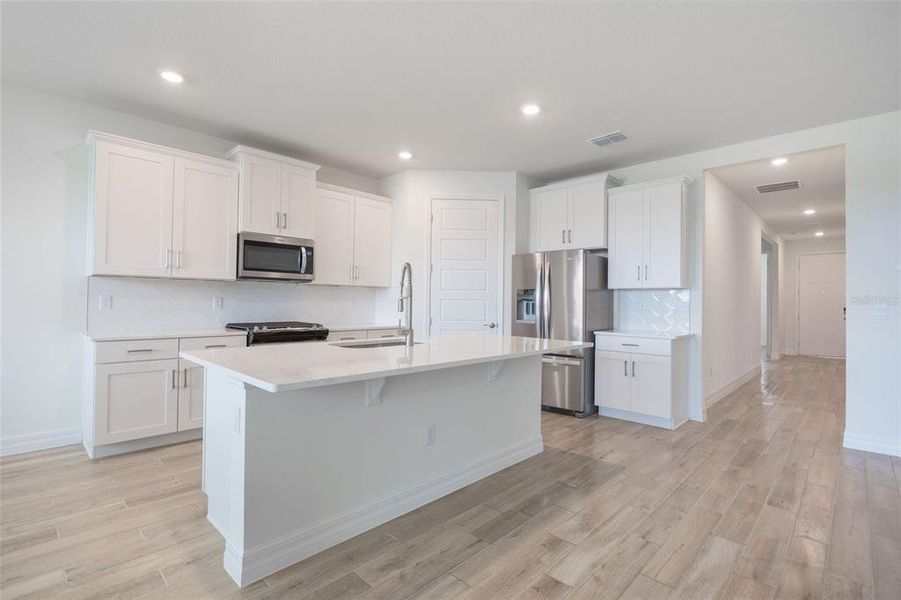 Furnished interior view inside a new home in Lakes of Mount Dora, Mount Dora (Image 7).