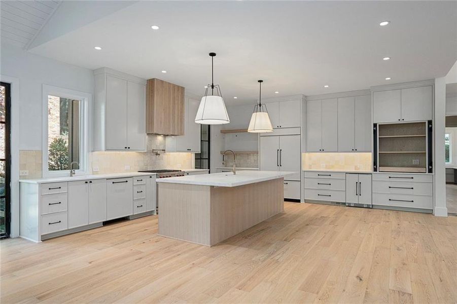 Furnished interior view inside a new home in , Atlanta (Image 4).