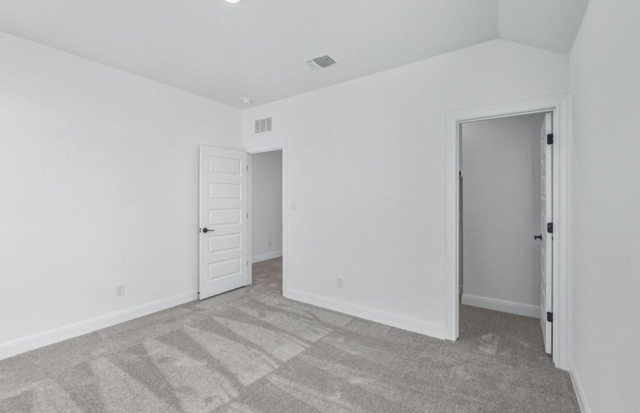 Spacious, unfurnished interior of a new home in Santa Rita Ranch, Liberty Hill (Image 17). Spacious, unfurnished interior of a new home in Santa Rita Ranch, Liberty Hill (Image 17).