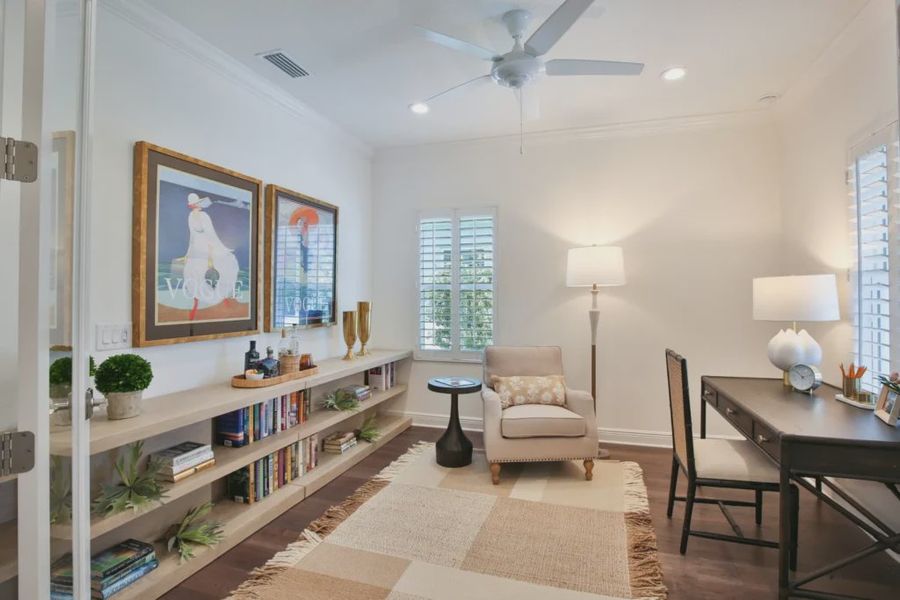 Furnished interior view inside a new home in Windward, Lakewood Ranch (Image 16).