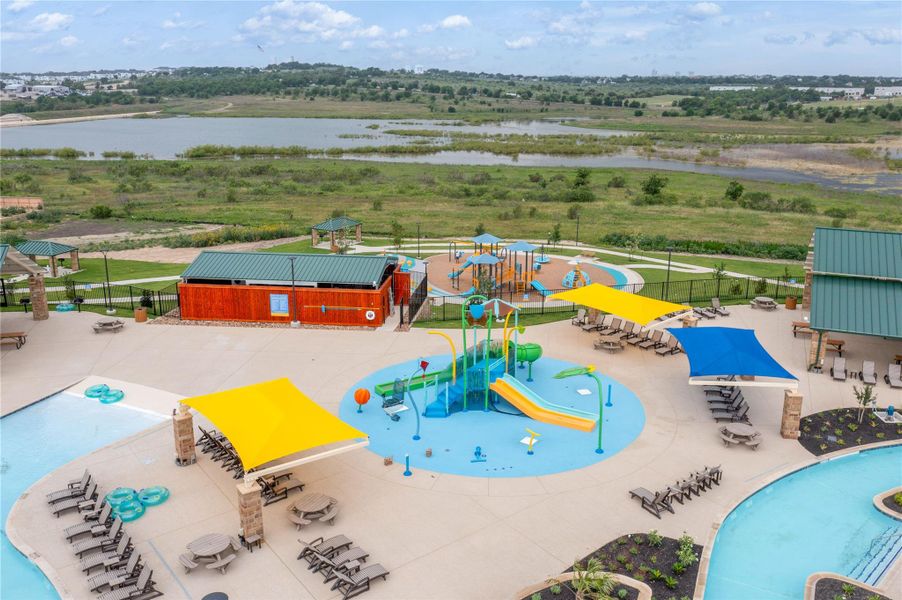 Community amenities in Sunfield, Buda (Image 16).