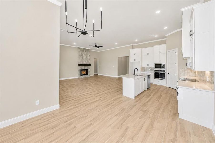 Spacious, unfurnished interior of a new home in , Poolville (Image 26).