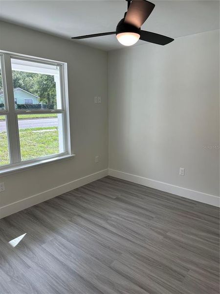 Spacious, unfurnished interior of a new home in , Gainesville (Image 12).