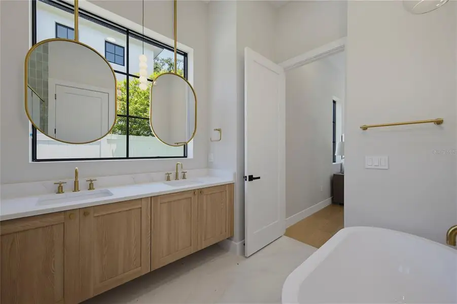 Furnished interior view inside a new home in , Winter Park (Image 45).