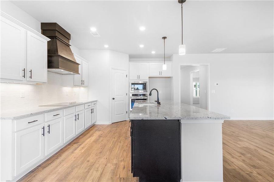 Furnished interior view inside a new home in Harmony Farms, Eatonton (Image 10).