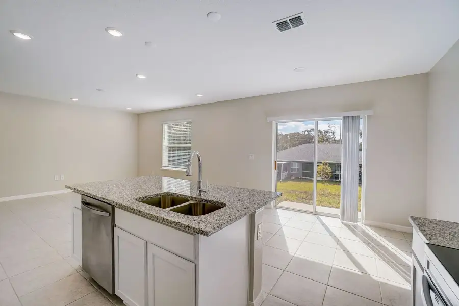 Representative furnished interior of a home built from the Oak by Maronda Homes in Highland Park, Newberry (Image 10). Representative furnished interior of a home built from the Oak by Maronda Homes in Highland Park, Newberry (Image 10).