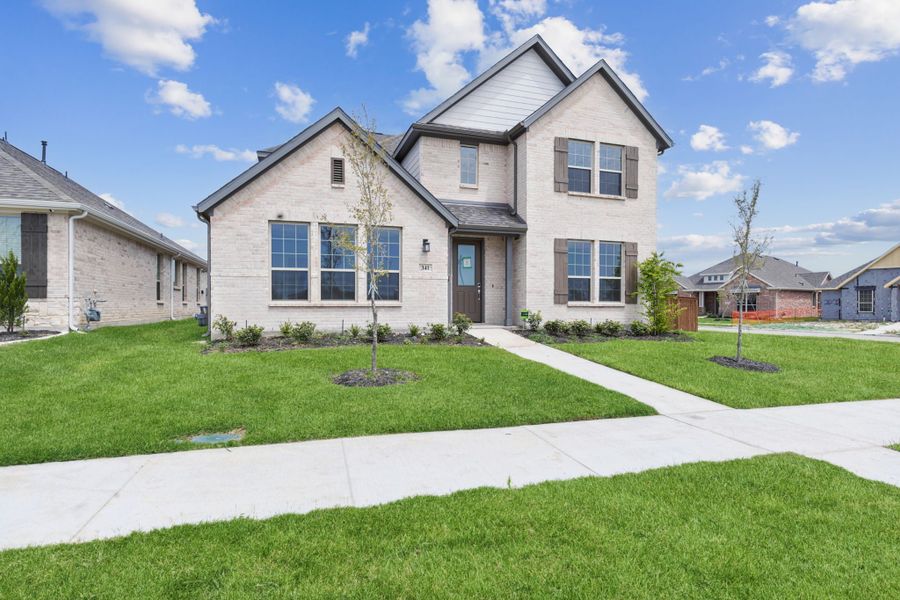 Representative exterior photo of a completed home built from the Sparrow by Centre Living Homes in Dove Hollow, Waxahachie, TX (Image 20).