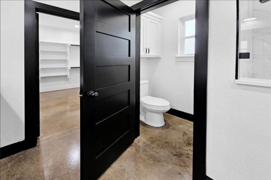 Furnished interior view inside a new home in , Log Cabin (Image 4).