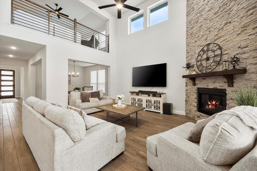 Furnished interior view inside a new home in Sonoma Verde, McLendon-Chisholm (Image 18).