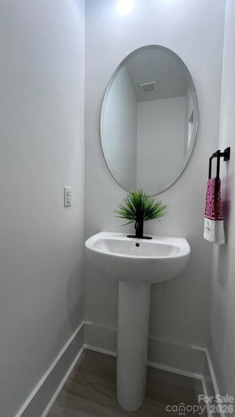 Image 37 of a home in .