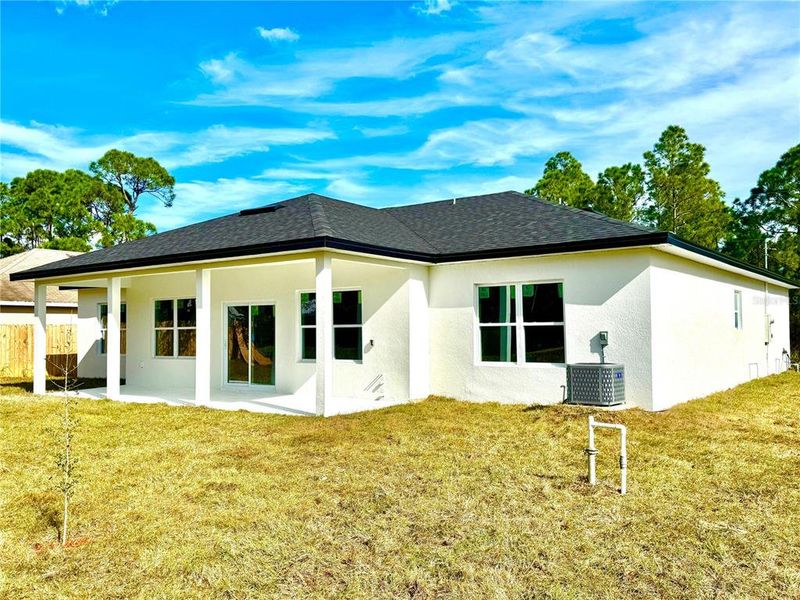 Exterior details and patio area of a home in , Palm Bay (Image 3).