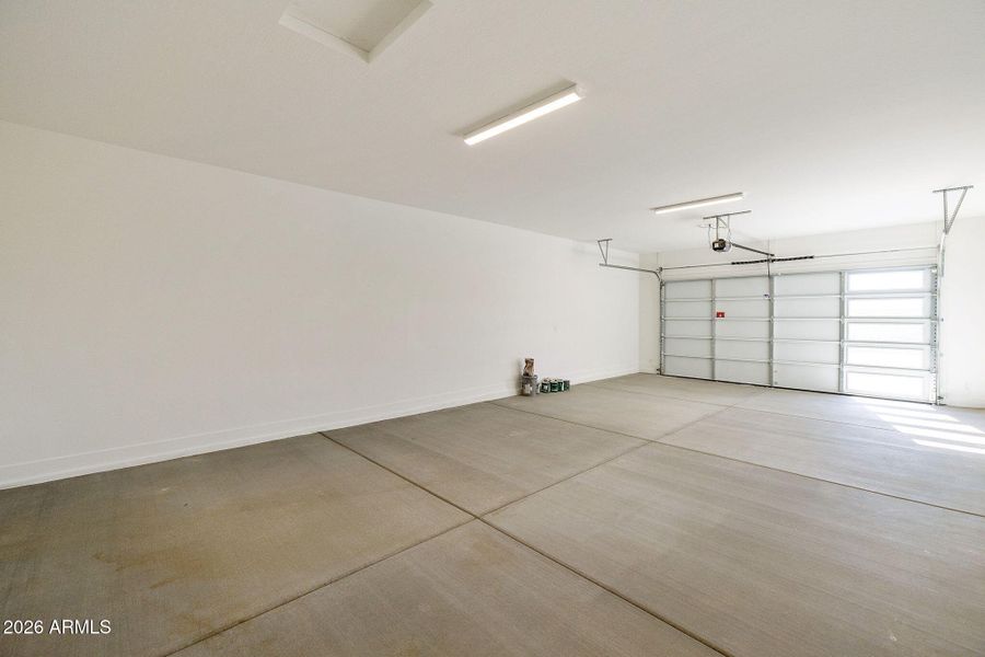 4 CAR GARAGE