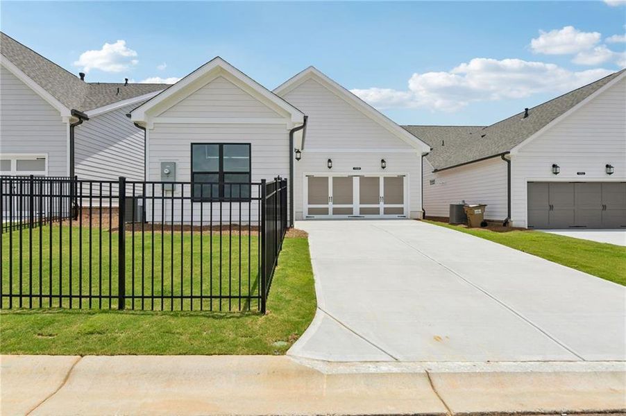 Front exterior of a new home in Aberdeen, Hoschton, GA, highlighting curb appeal (Image 19).