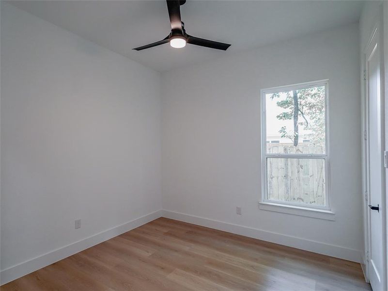 Spacious, unfurnished interior of a new home in , Dallas (Image 18).