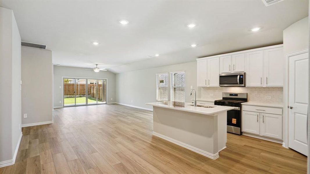 Image 35 of a home in Windmore.