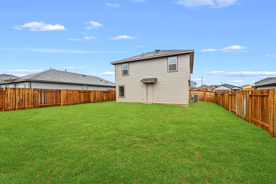 Exterior details and patio area of a home in Mill Creek, Magnolia (Image 3).