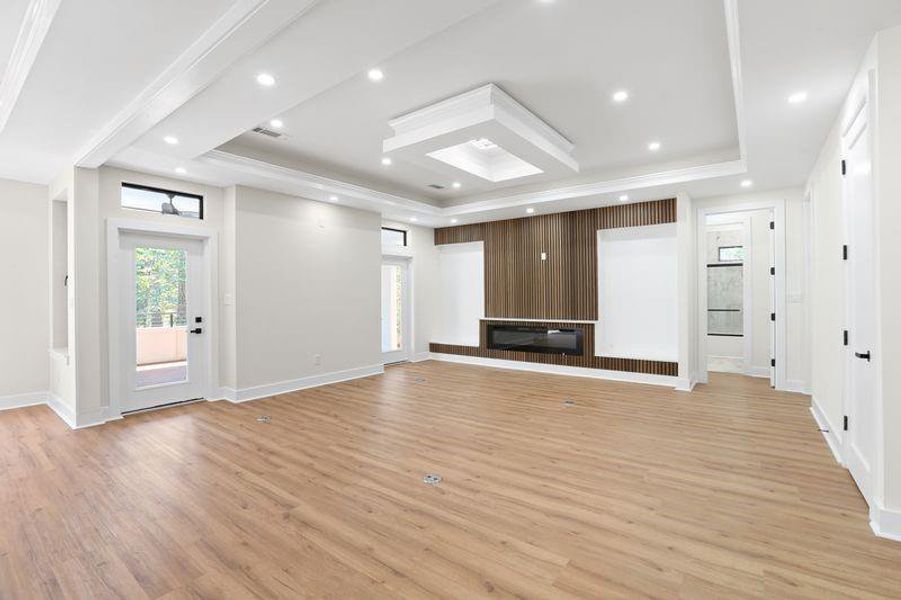 Spacious, unfurnished interior of a new home in , Atlanta (Image 40). Spacious, unfurnished interior of a new home in , Atlanta (Image 40).