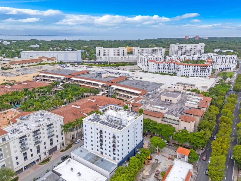 Condo located in Coral Gables, FL showcasing its design and architecture (Image 26).