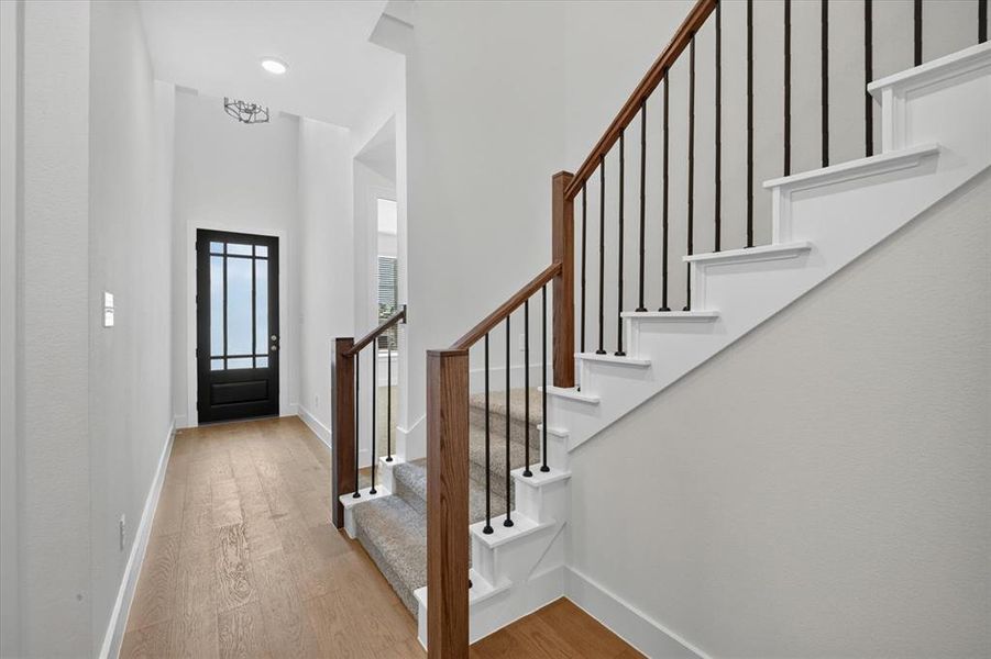 Spacious, unfurnished interior of a new home in Sandbrock Ranch, Aubrey (Image 23). Spacious, unfurnished interior of a new home in Sandbrock Ranch, Aubrey (Image 23).