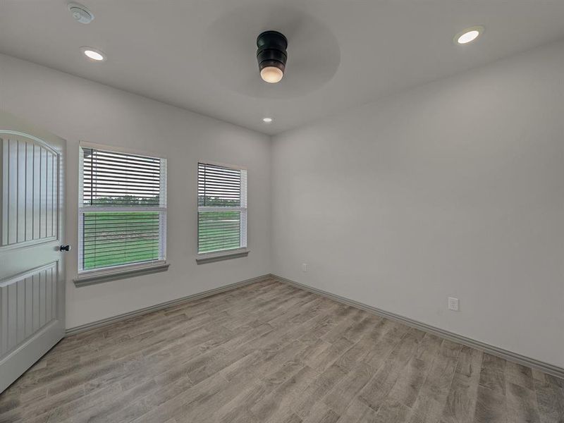 Image 6 of a home in .