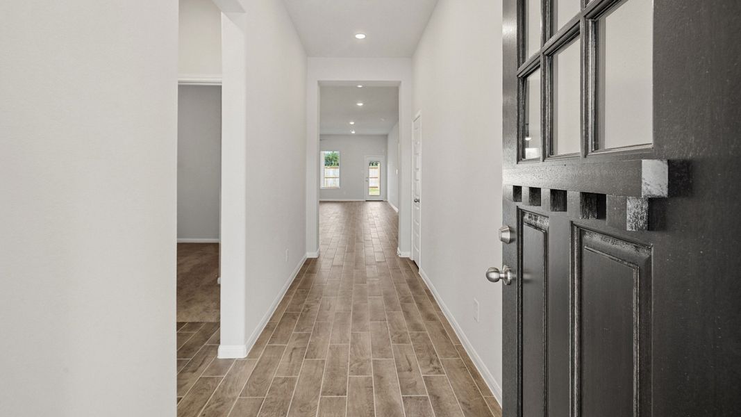 Images are a model representation and may depict options and upgrades not featured on the home available for purchase.
