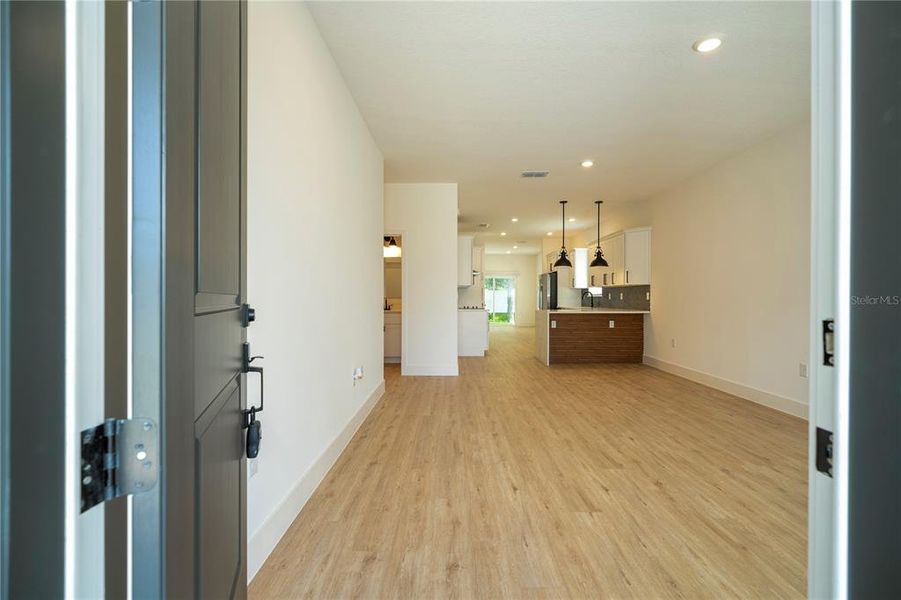 Spacious, unfurnished interior of a new home in , Orlando (Image 33). Spacious, unfurnished interior of a new home in , Orlando (Image 33).