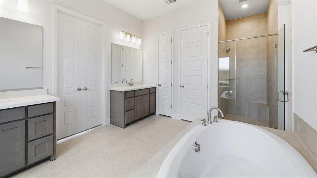 Furnished interior view inside a new home in Meraki, Forney (Image 10).