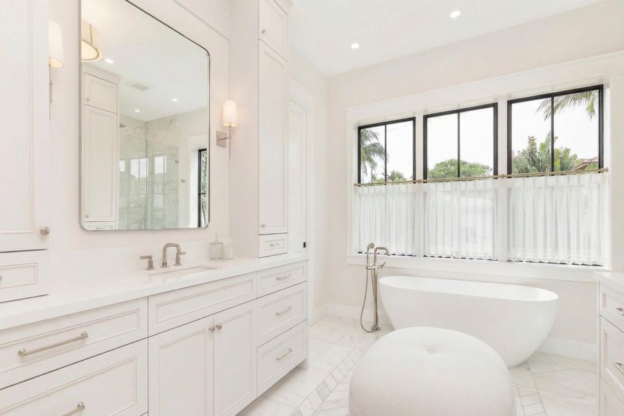 downstairs primary bath