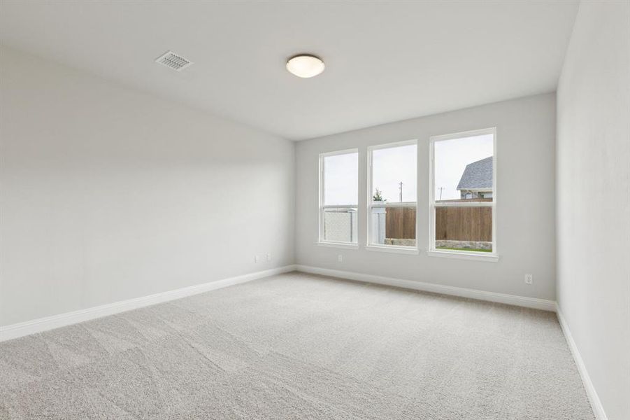 Spacious, unfurnished interior of a new home in AnaCapri, Anna (Image 18).