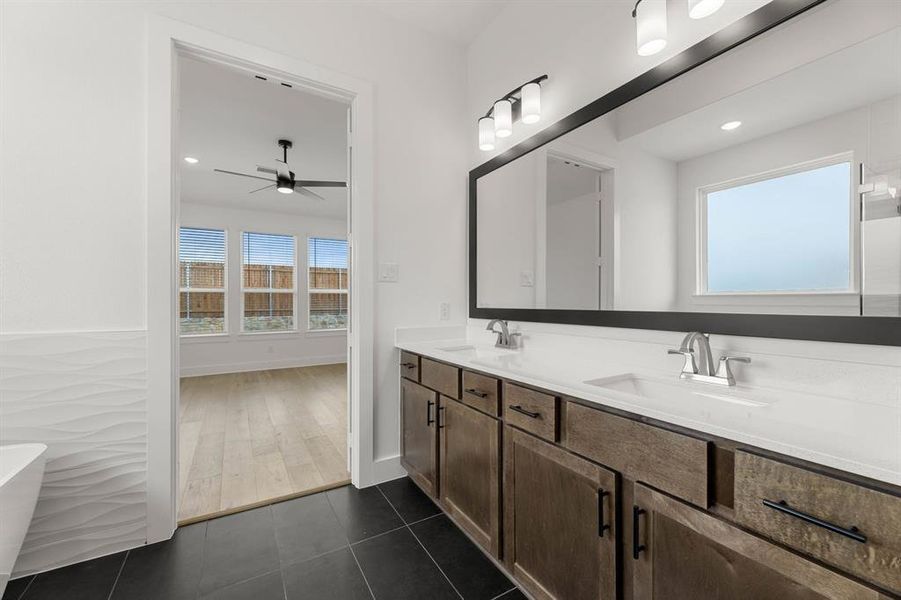 712 Hawthorn-Primary Suite-4 712 Hawthorn-Primary Suite-4