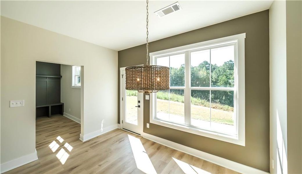 Image 53 of a home in .