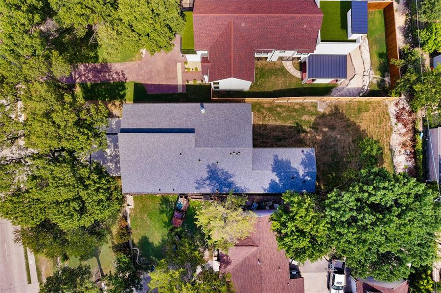 Aerial view of property and surrounding area