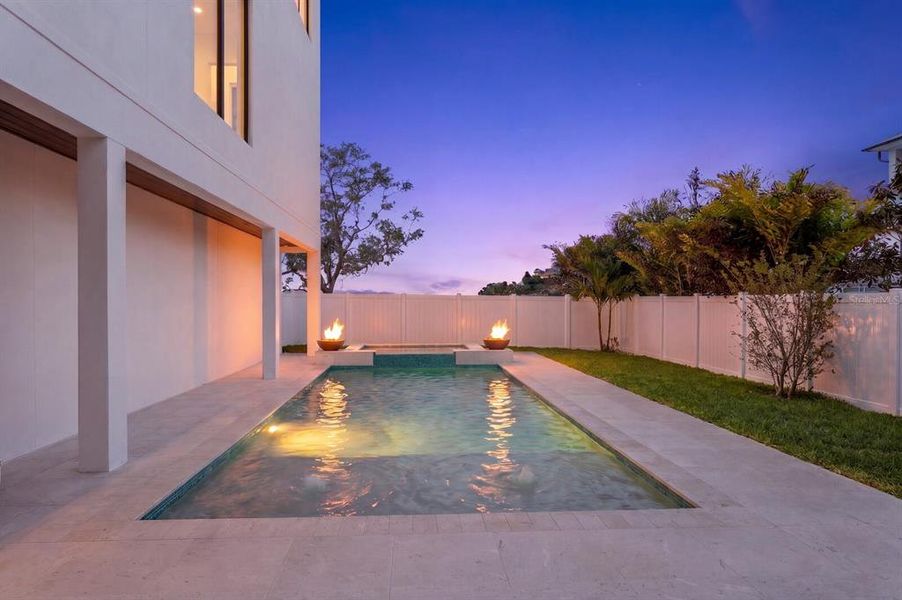 Exterior details and patio area of a home in , Tampa (Image 31).