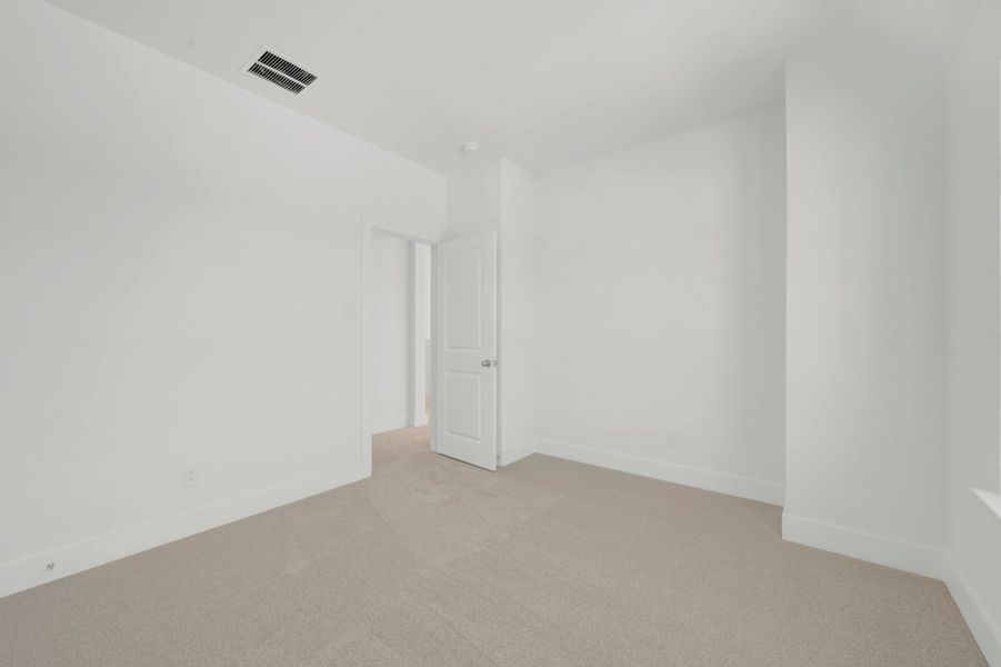 Spacious, unfurnished interior of a new home in Treeline, Justin (Image 32). Spacious, unfurnished interior of a new home in Treeline, Justin (Image 32).