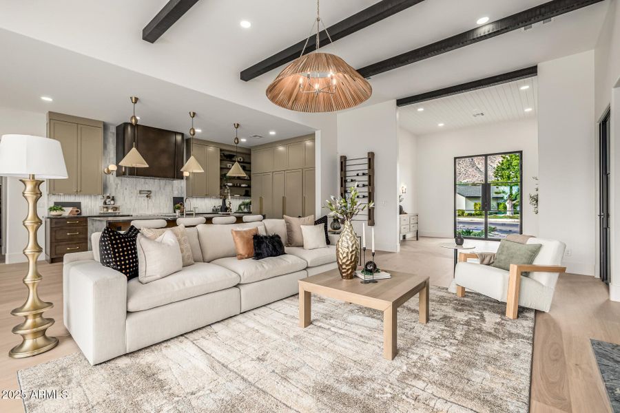 18 - Del Paisano Calle 18 - Del Paisano Calle