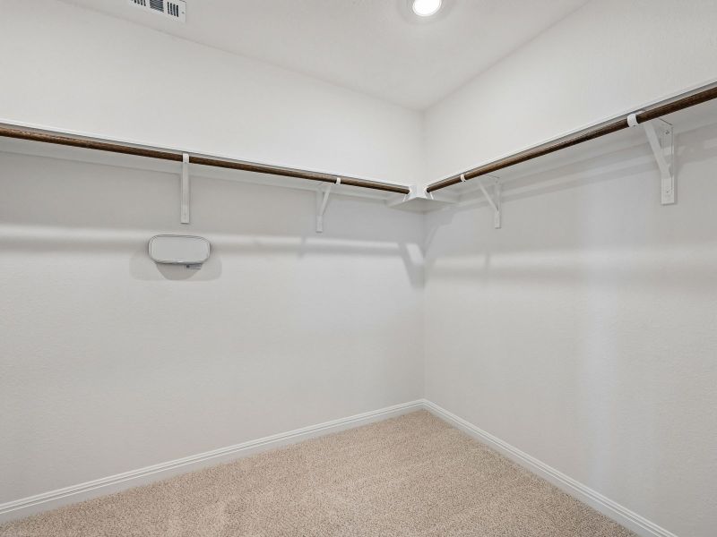 Spacious, unfurnished interior of a new home in Travena - Americana Collection, Georgetown (Image 11).