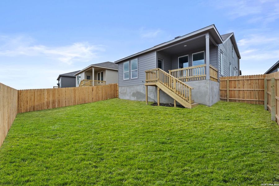 Exterior details and patio area of a home in Grace Valley, Marion (Image 2).
