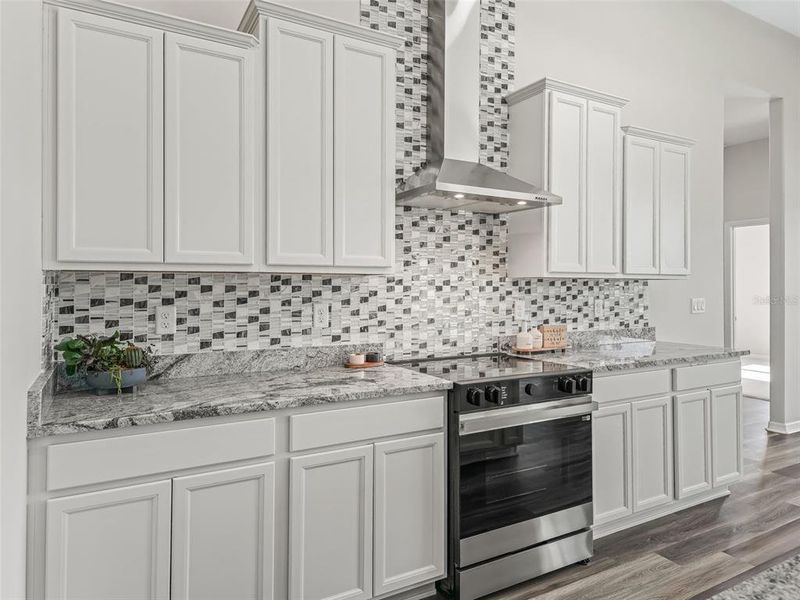Furnished interior view inside a new home in , Ocala (Image 67).