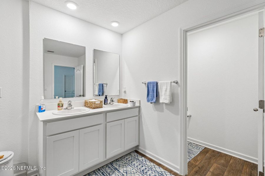 Furnished interior view inside a new home in , St. Augustine (Image 31).
