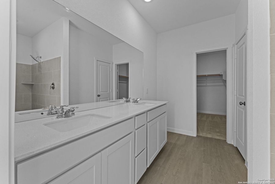 Furnished interior view inside a new home in , New Braunfels (Image 4).