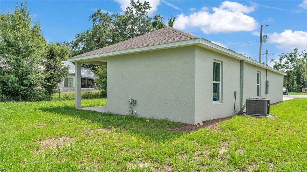 Front exterior of a new home in , Lakeland, FL, highlighting curb appeal (Image 20). Front exterior of a new home in , Lakeland, FL, highlighting curb appeal (Image 20).