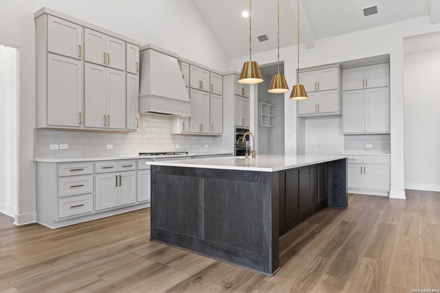 Furnished interior view inside a new home in Waldsanger, New Braunfels (Image 5).
